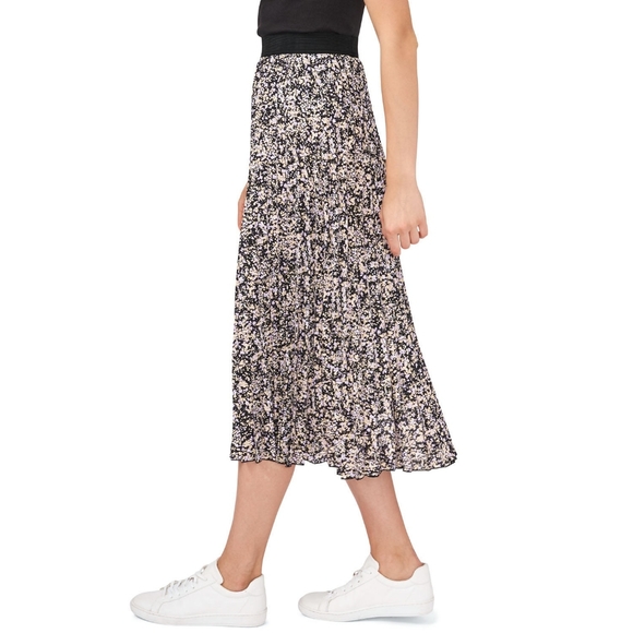 NWT Vince Camuto Womens Sprinkled Field Floral Black Pleated Midi Skirt - Picture 2 of 6